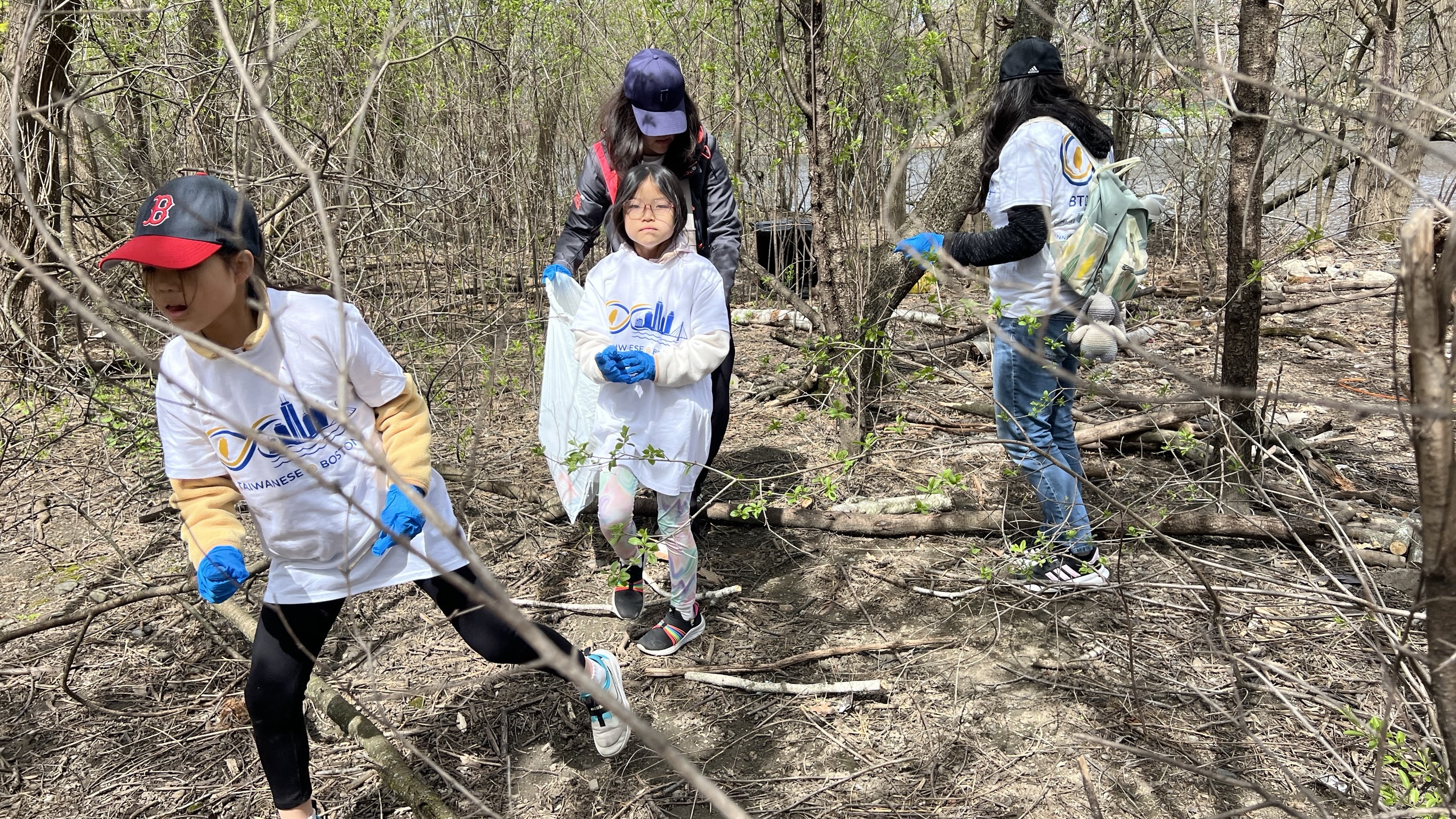 Charles River Community Cleanup photo 3